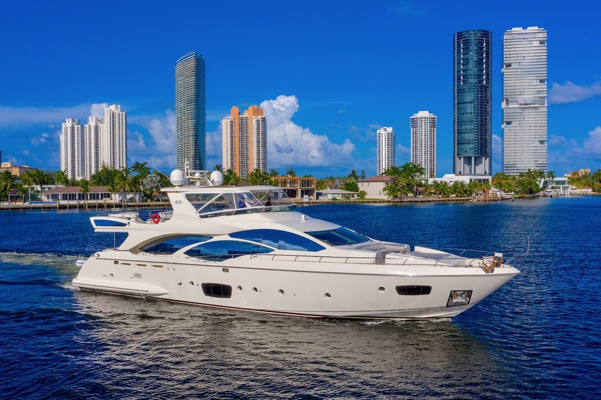 NEWLY LISTED FOR SALE: 2010 AZIMUT 95