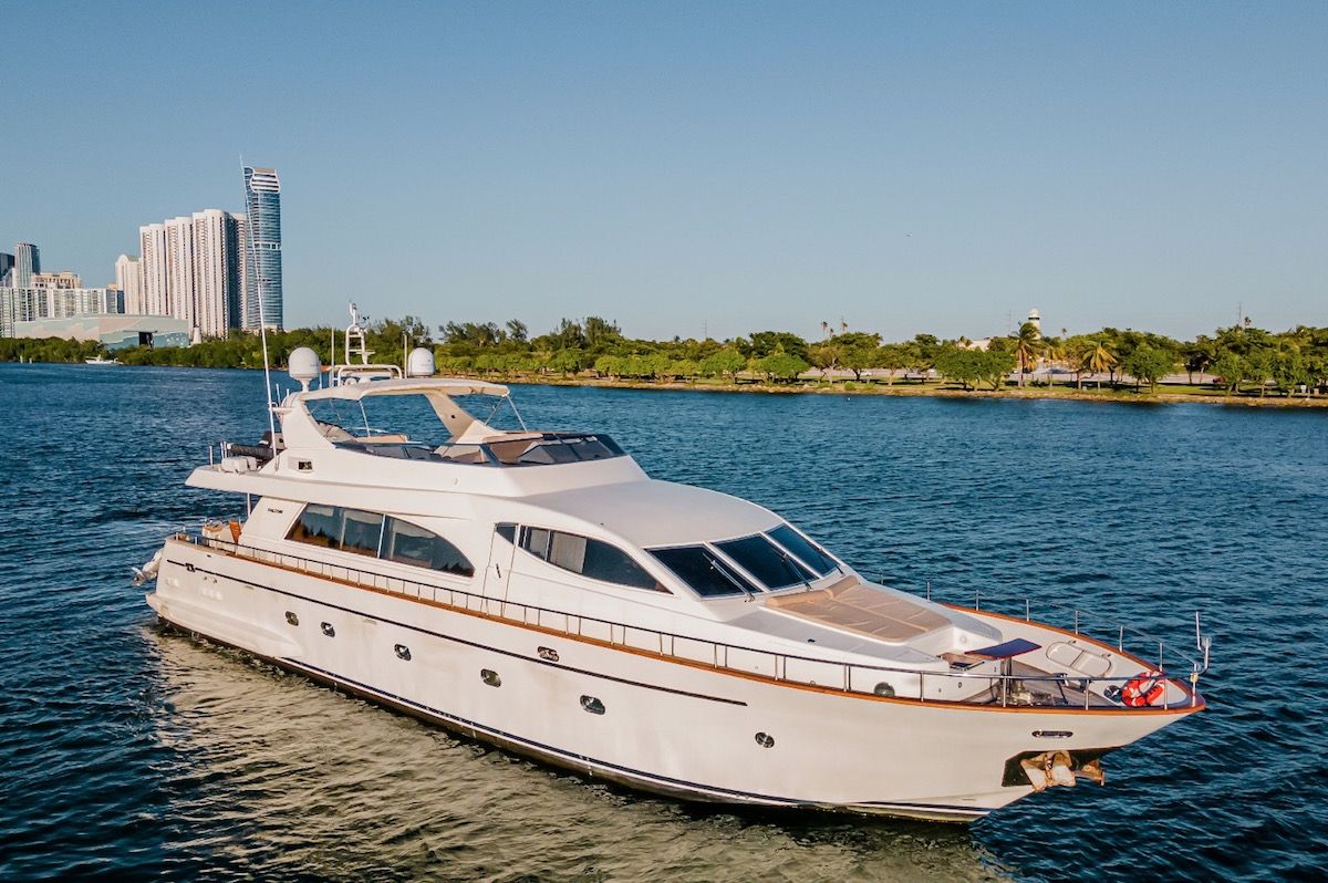 Newly Listed for sale: Falcon 86 2003