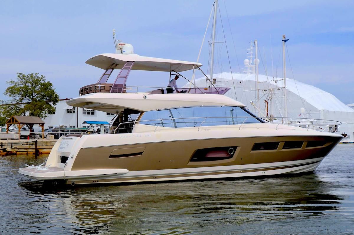 JUST SOLD: PRESTIGE 550 2016 DOC OF THE BAY