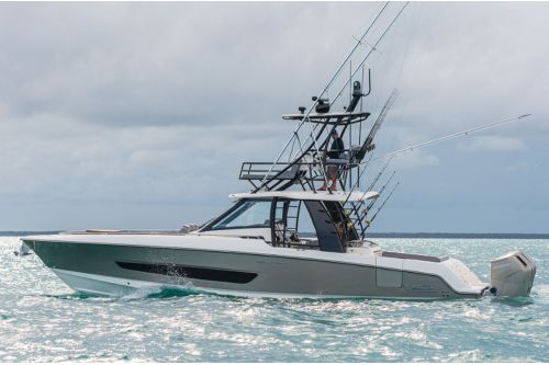 Just Sold: Boston Whaler 420 Outrage Sold and Shipped to Martinique