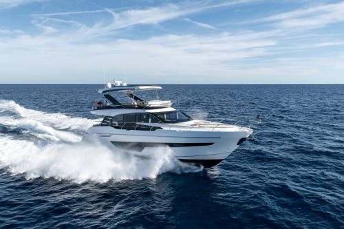 Founded on British craftsmanship in 1963, Fairline encompasses power, performance and comfort.  Bringing fresh ideas to respected classics, their collaboration with Italian yacht designer Alberto Mancini combines