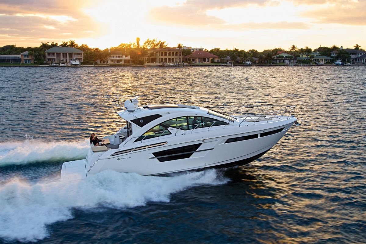 Cruisers Yachts 54 Cantius for sale | Next Generation Yachting