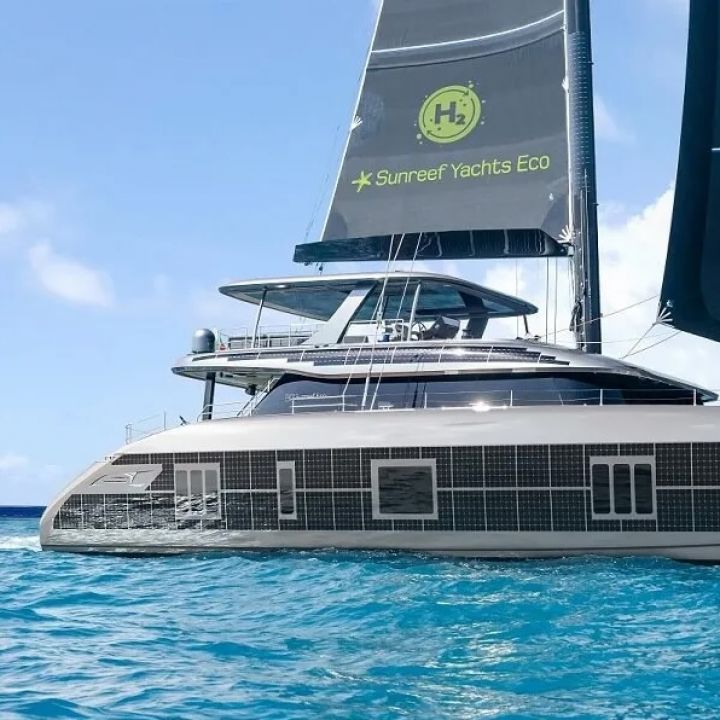 SUNREEF YACHTS
