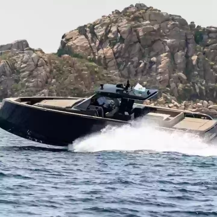 Vanquish Yachts