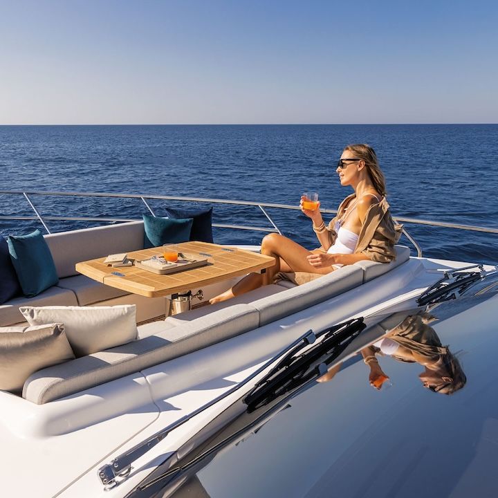 Absolute Yachts