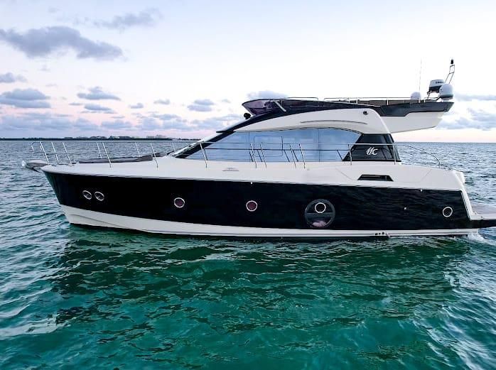 Monte Carlo Yachts MC5 2017 OFF SITE Miami Beach FL for sale