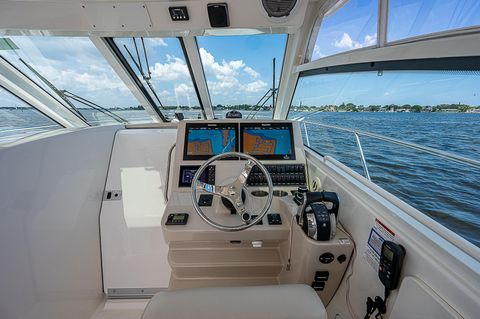 Boston Whaler 345 Conquest 2018 Paradise 4 Reels Palm City FL for sale