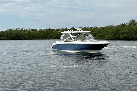 Boston Whaler 320 Vantage 2021  Fort Myers FL for sale