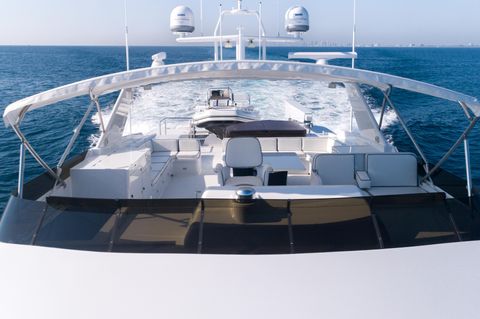 Burger FLUSH DECK MY 2000 WELL DONE Fort Lauderdale FL for sale