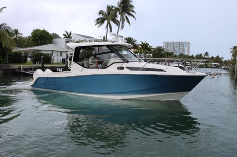 Boston Whaler 325 Conquest 2021  Miami FL for sale