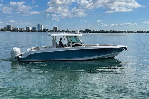 Boston Whaler 380 Outrage 2019  Sarasota FL for sale