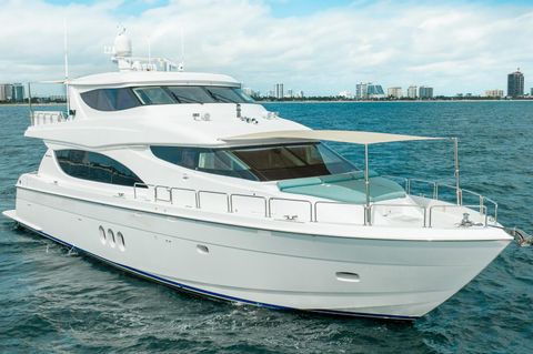 2014 hatteras 80 motor yacht sky lounge done deal fort lauderdale florida for sale
