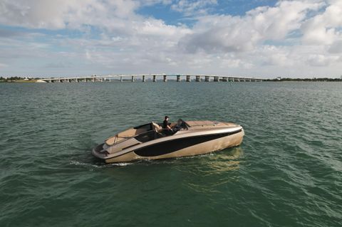 Wider 32 2016  Miami FL for sale