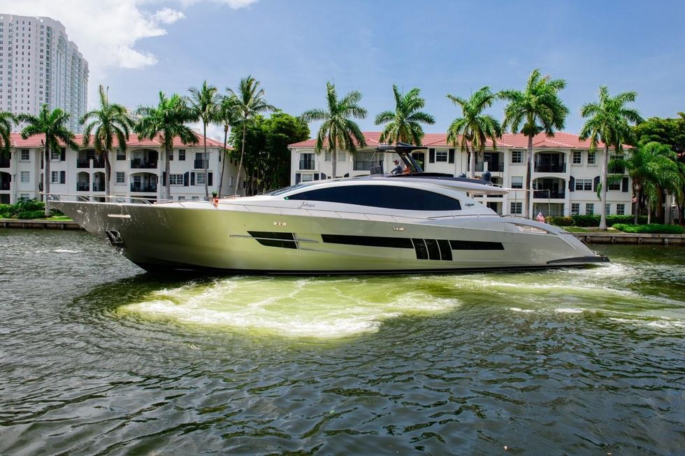 Lazzara Yachts LSX 92 2010 Lanida Fort Lauderdale FL for sale