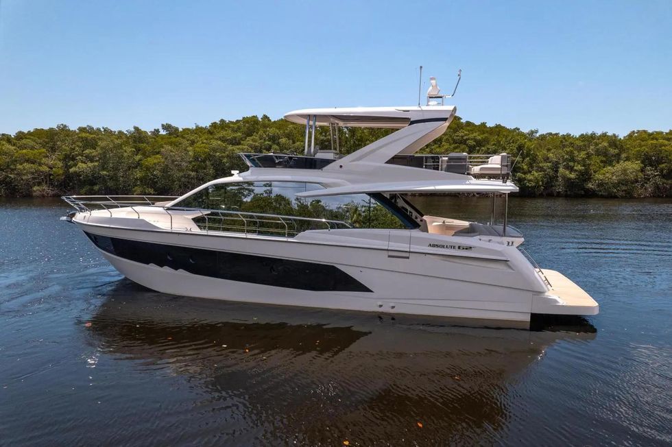 Absolute 62 Fly 2023  Miami FL for sale