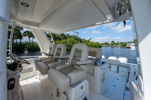 Boston Whaler 420 Outrage 2020 Boston Whaler 420 Outrage Stuart FL for sale
