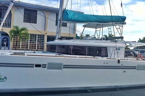 Lagoon 450 F 2017 Sunshine Road Town  for sale