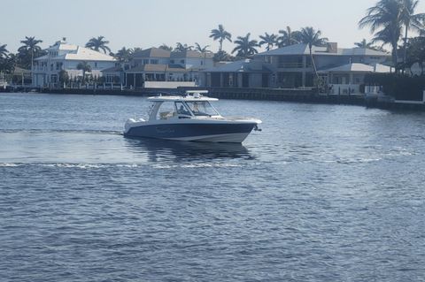 Boston Whaler 350 Realm 2021 Miller Time Delray Beach FL for sale