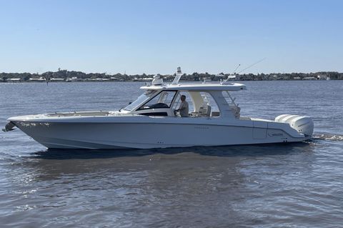 Boston Whaler 350 Realm 2019  Stuart FL for sale