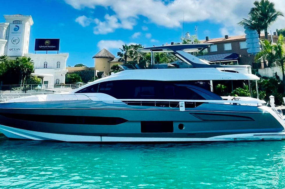 Azimut 78 FLY 2024 Paradise Pearl Fort Lauderdale FL for sale