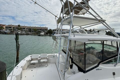 Riviera 4000 Offshore Express 2004 Compromise Tierra Verde FL for sale