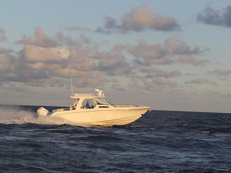 Boston Whaler 350 Realm 2024  Miami FL for sale