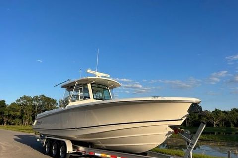 Boston Whaler 330 Outrage 2016  Fort Myers FL for sale