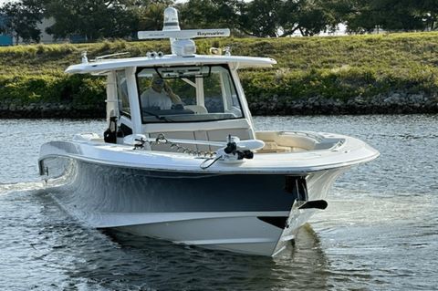 Boston Whaler 380 Outrage 2017 Odysea Venice FL for sale