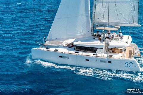 2017 Lagoon 52    for sale  -  Next Generation Yachting