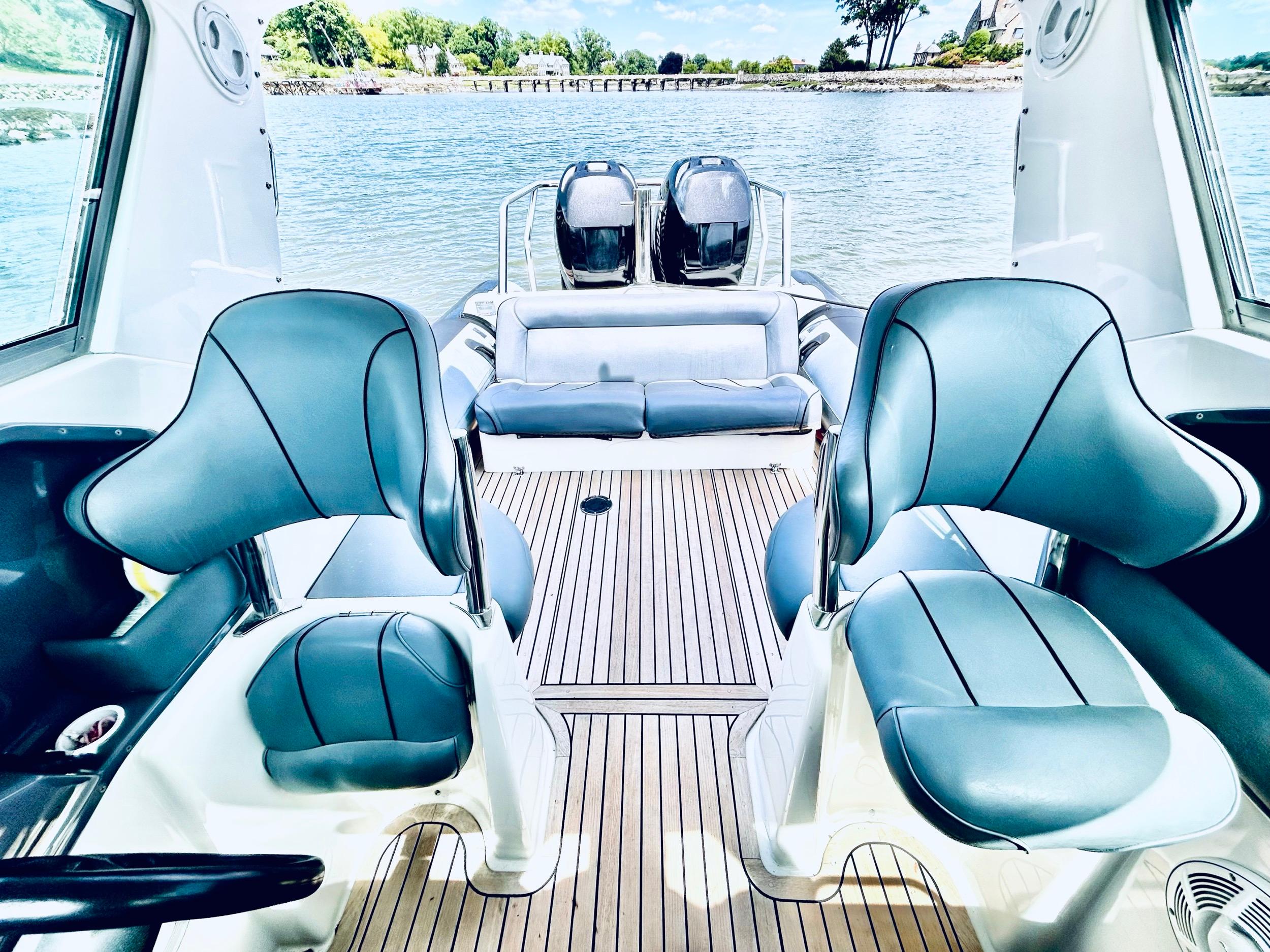 TUKI TENDER 2005 Protector 28 Targa Yacht For Sale in Greenwich CT TUKI TENDER 2005 Protector 28 Targa Yacht For Sale in Greenwich CT