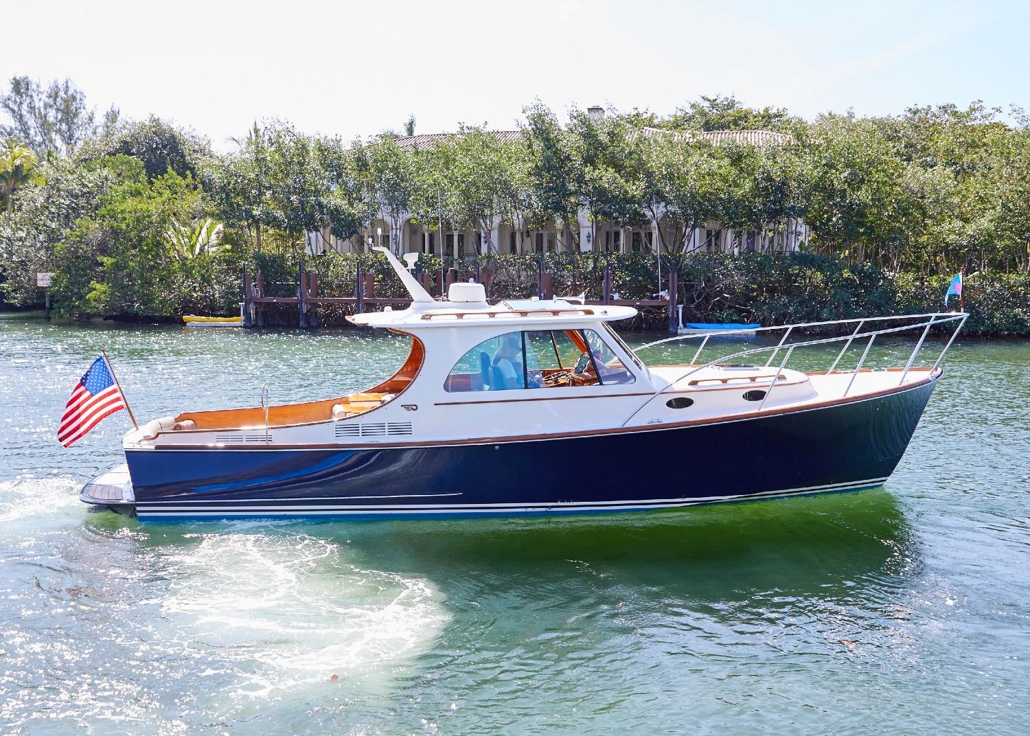 Hinckley Picnic Boat MKIII 2017 Yacht Sold Hinckley Picnic Boat MKIII 2017 Yacht Sold