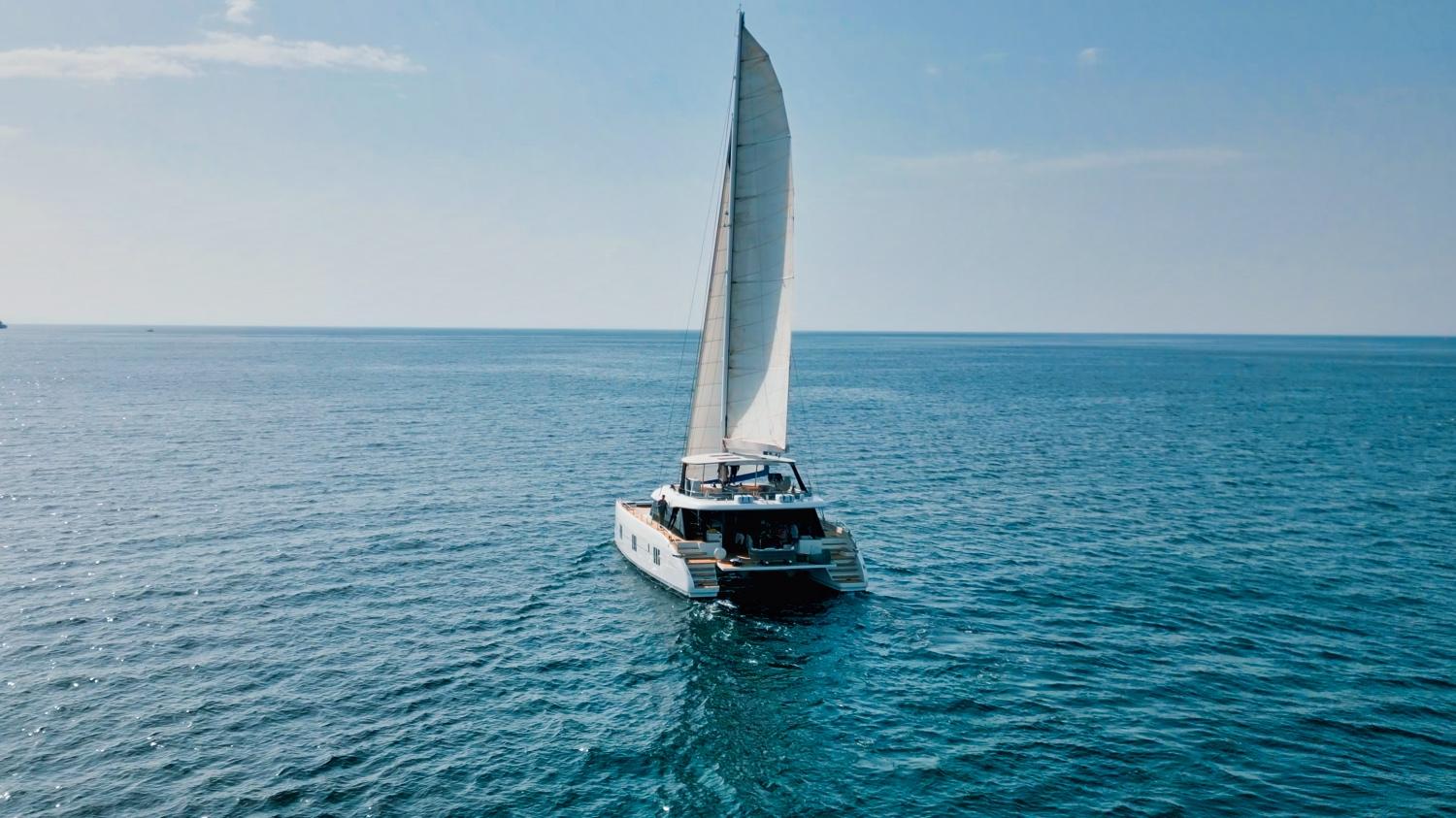 FEEL THE BLUE 2018 SUNREEF YACHTS 60 Yacht For Sale in Cascais FEEL THE BLUE 2018 SUNREEF YACHTS 60 Yacht For Sale in Cascais