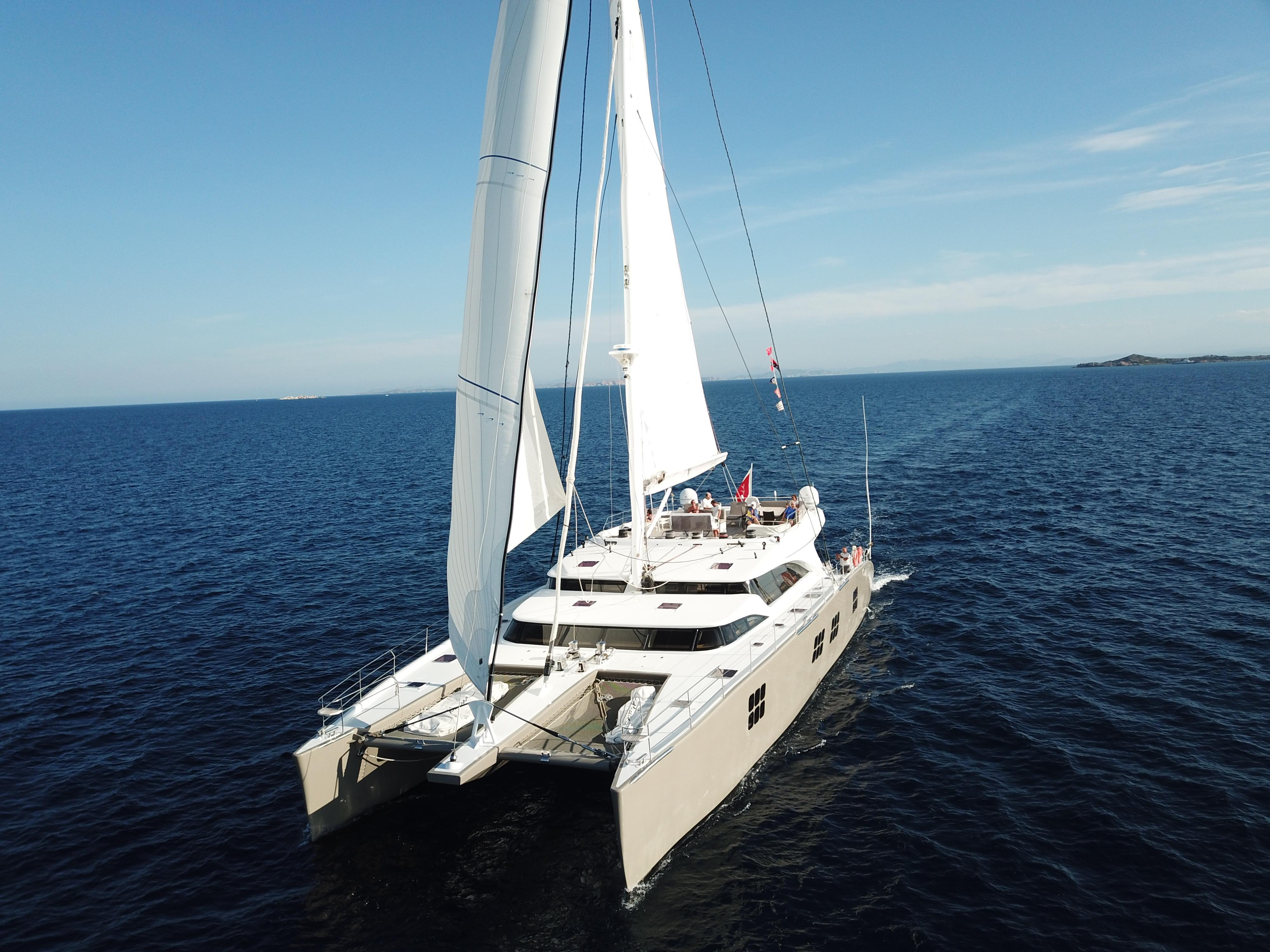 Ipharra 2009 SUNREEF YACHTS 31m Yacht For Sale in La Ciotat 13 Ipharra 2009 SUNREEF YACHTS 31m Yacht For Sale in La Ciotat 13