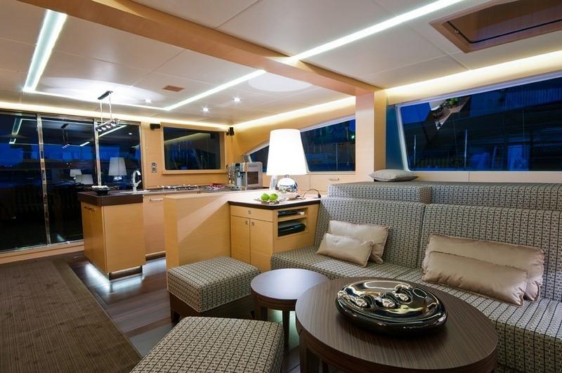 Ipharra 2009 SUNREEF YACHTS 31m Yacht For Sale in La Ciotat 13 Ipharra 2009 SUNREEF YACHTS 31m Yacht For Sale in La Ciotat 13