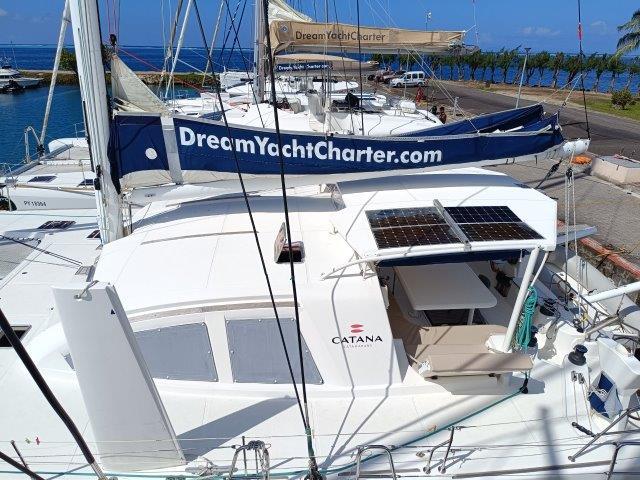 Newton 2012 Catana 55 Yacht For Sale in Raiatea Newton 2012 Catana 55 Yacht For Sale in Raiatea