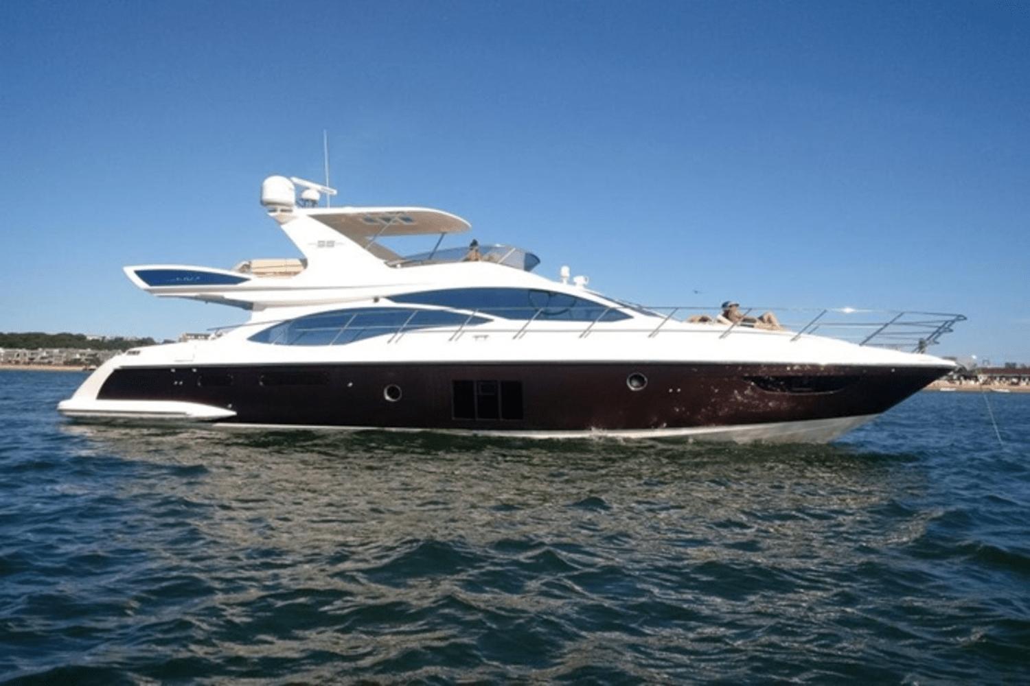 2012 Azimut 58 FLY Yacht For Sale in Coral Gables FL 2012 Azimut 58 FLY Yacht For Sale in Coral Gables FL