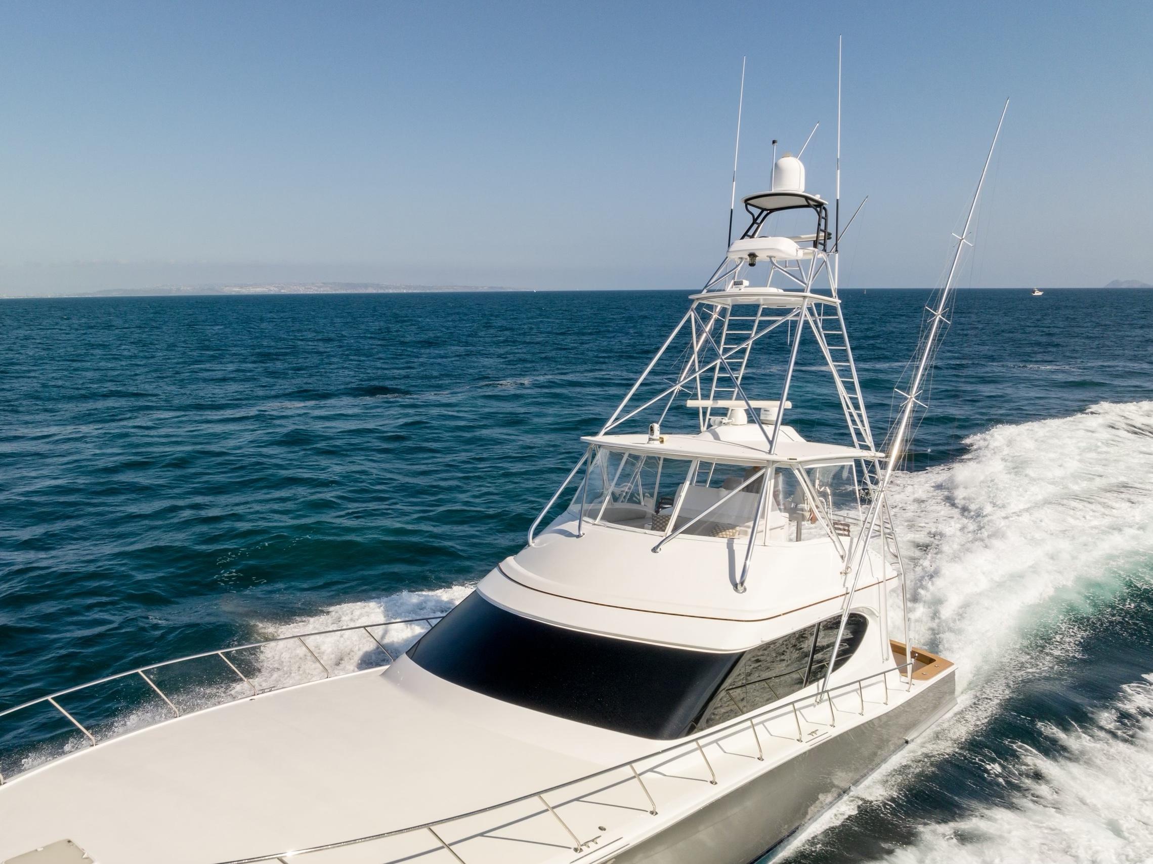 RESILIENT 2018 Hatteras GT70 Yacht For Sale in San Diego CA RESILIENT 2018 Hatteras GT70 Yacht For Sale in San Diego CA