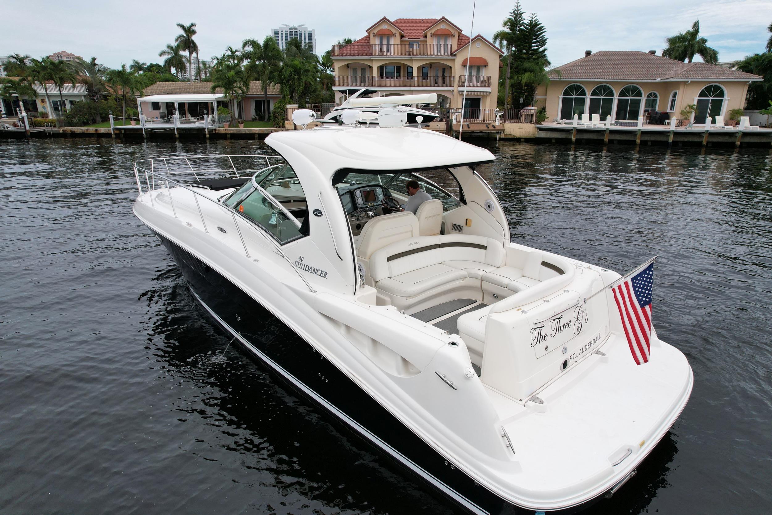 Sea Ray 40 Sundancer 2007 Yacht Sold Sea Ray 40 Sundancer 2007 Yacht Sold