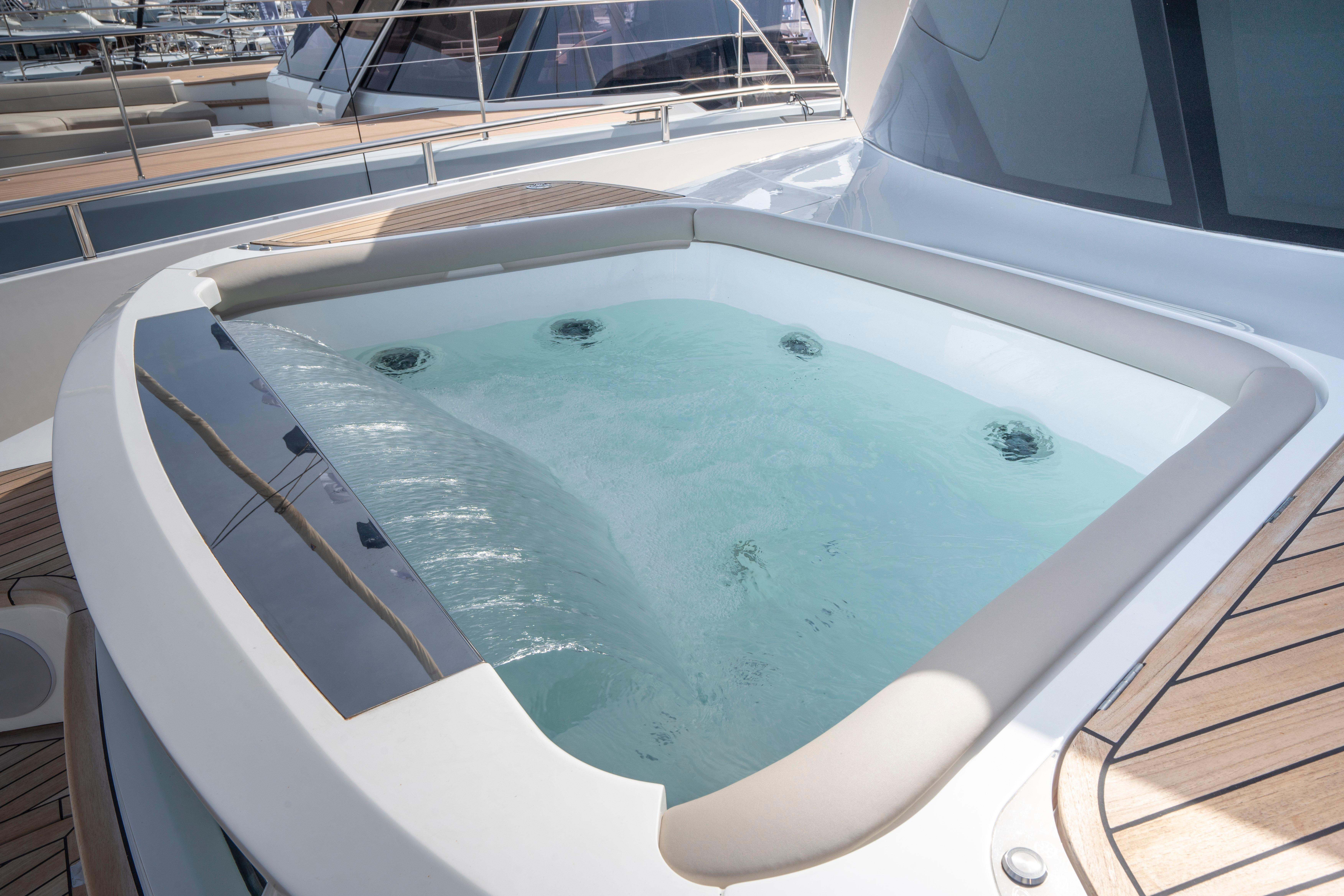 2024 Princess X80 Yacht For Sale in Athens 2024 Princess X80 Yacht For Sale in Athens