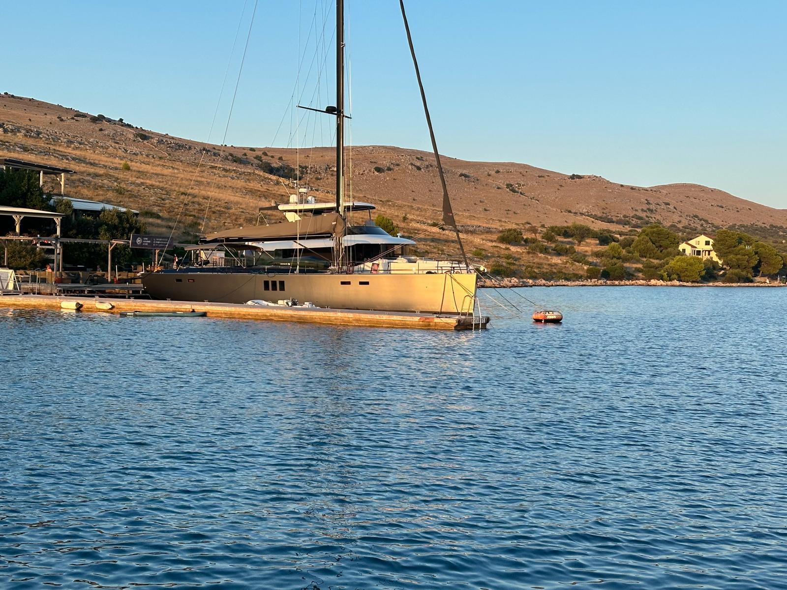 2013 Hanse 630e Yacht For Sale in Trieste 2013 Hanse 630e Yacht For Sale in Trieste