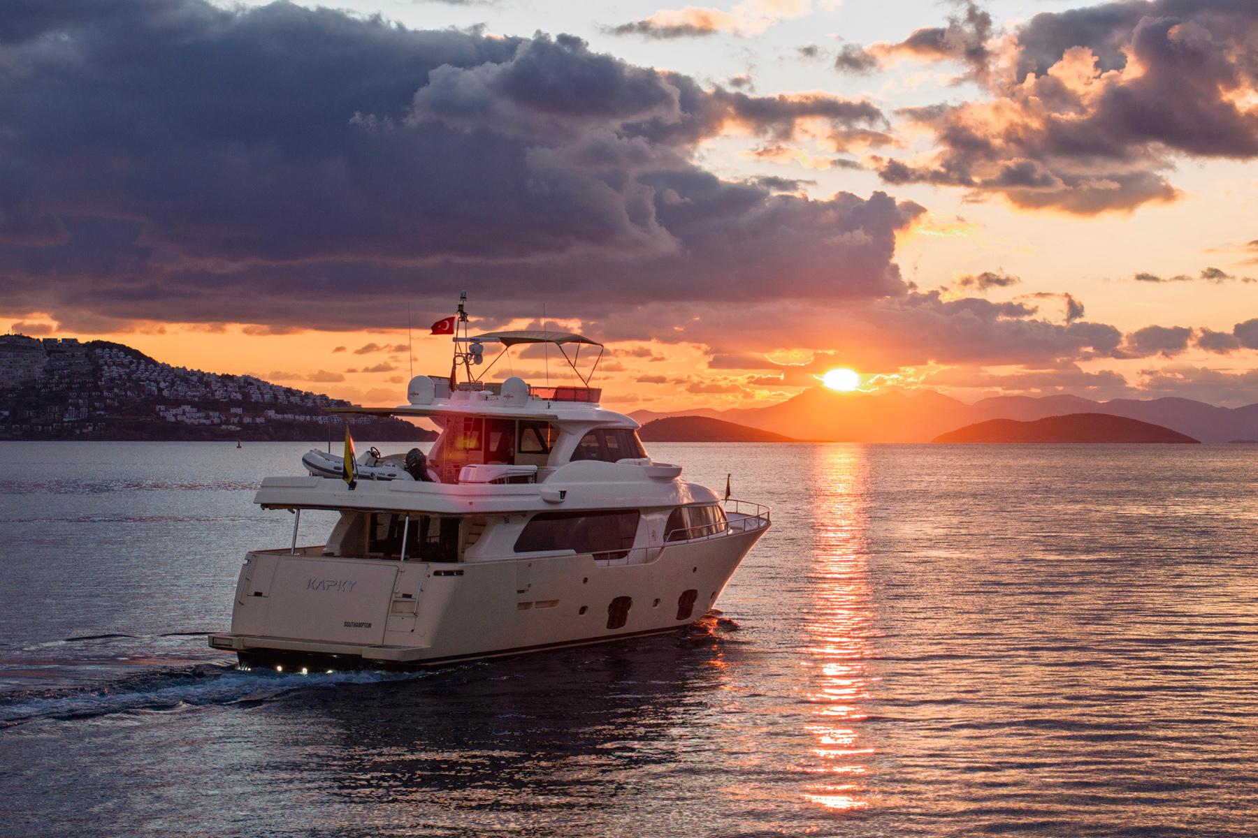 2014 Custom Line Navetta 26 Crescendo Yacht For Sale in BODRUM 2014 Custom Line Navetta 26 Crescendo Yacht For Sale in BODRUM