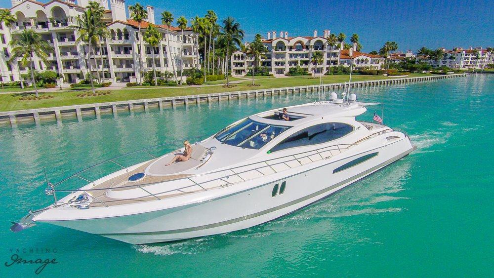 Carpe Diem 2007 Lazzara Yachts 75 LSX Yacht For Sale in Miami FL Carpe Diem 2007 Lazzara Yachts 75 LSX Yacht For Sale in Miami FL