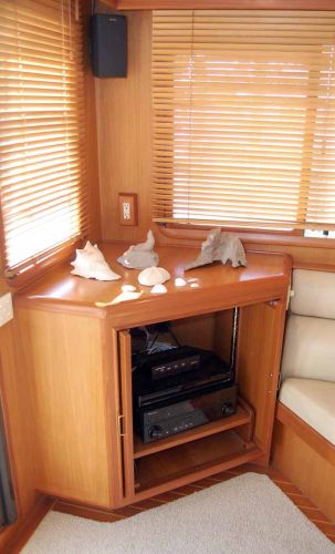 2001 Fleming Yachts 55 PHMY Yacht For Sale in Edgewater MD 2001 Fleming Yachts 55 PHMY Yacht For Sale in Edgewater MD