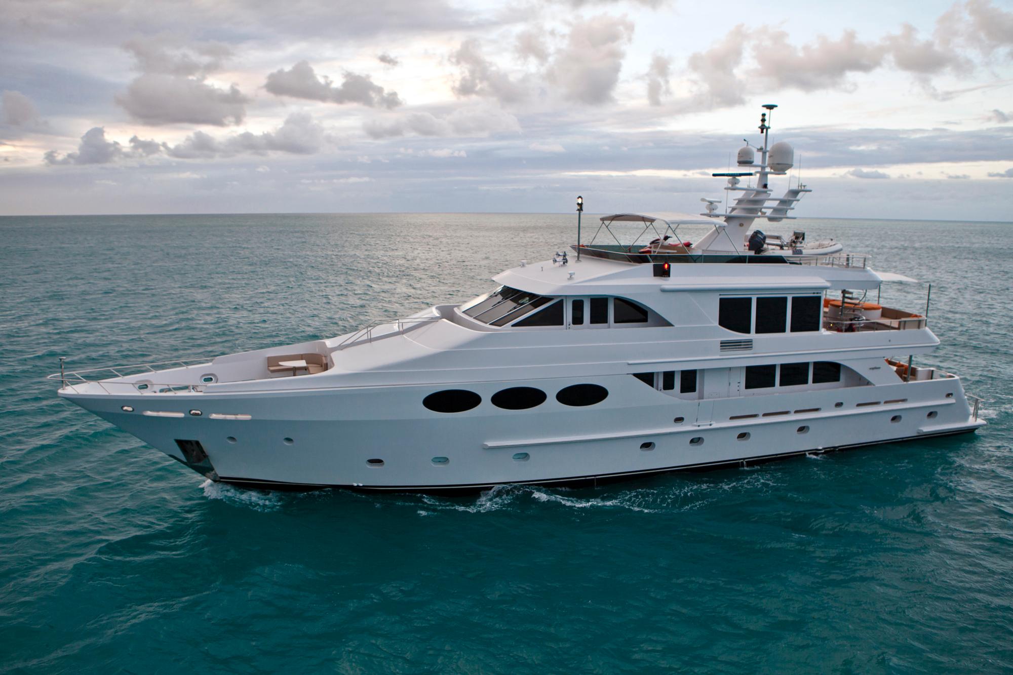 CHOSEN ONE 2002 Intermarine 120 Tri-Deck M/Y Yacht For Sale in Fort Lauderdale FL CHOSEN ONE 2002 Intermarine 120 Tri-Deck M/Y Yacht For Sale in Fort Lauderdale FL