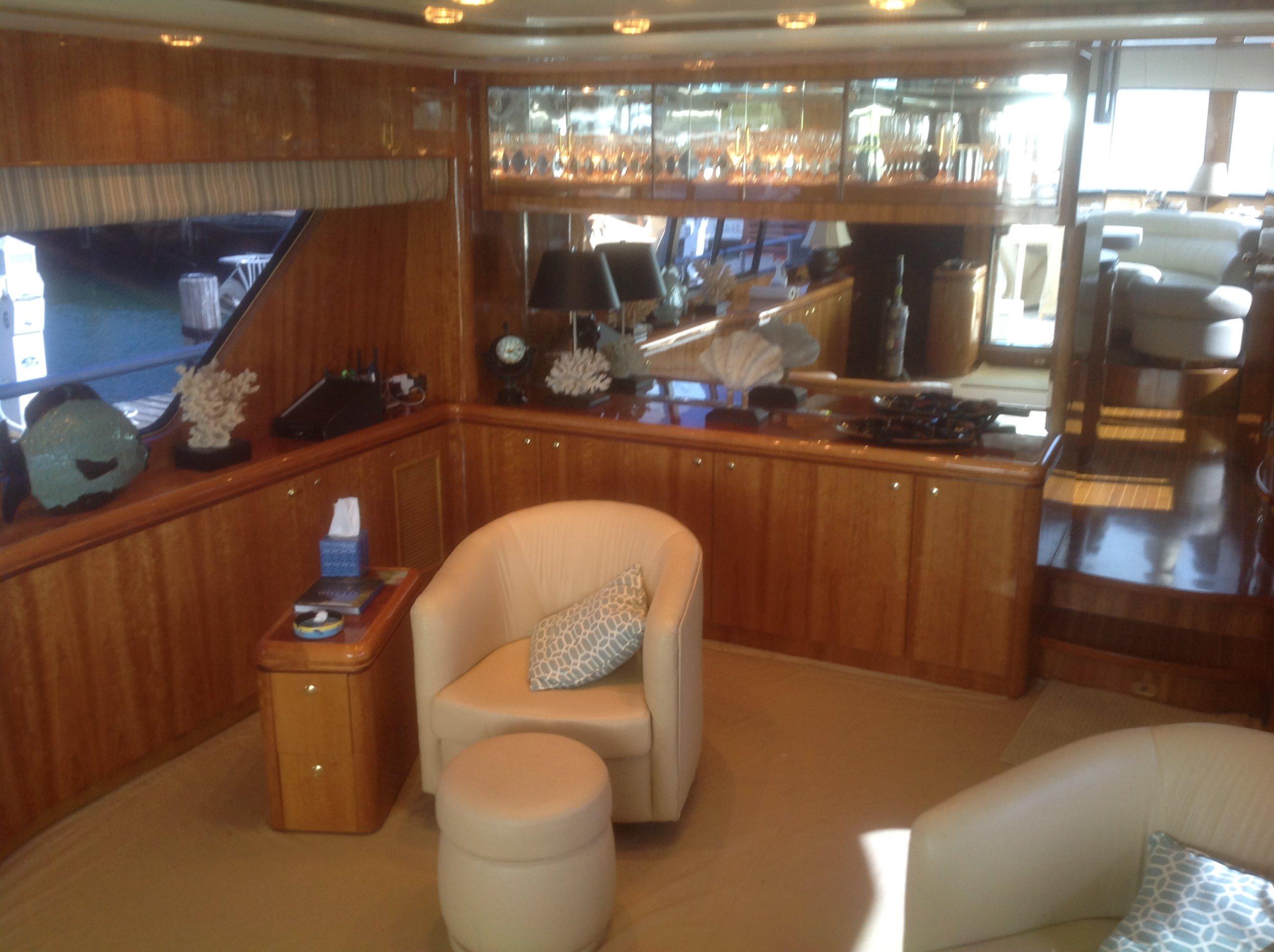 Carol Ann 2001 Horizon 82 Motor Yacht Yacht For Sale in FL Carol Ann 2001 Horizon 82 Motor Yacht Yacht For Sale in FL