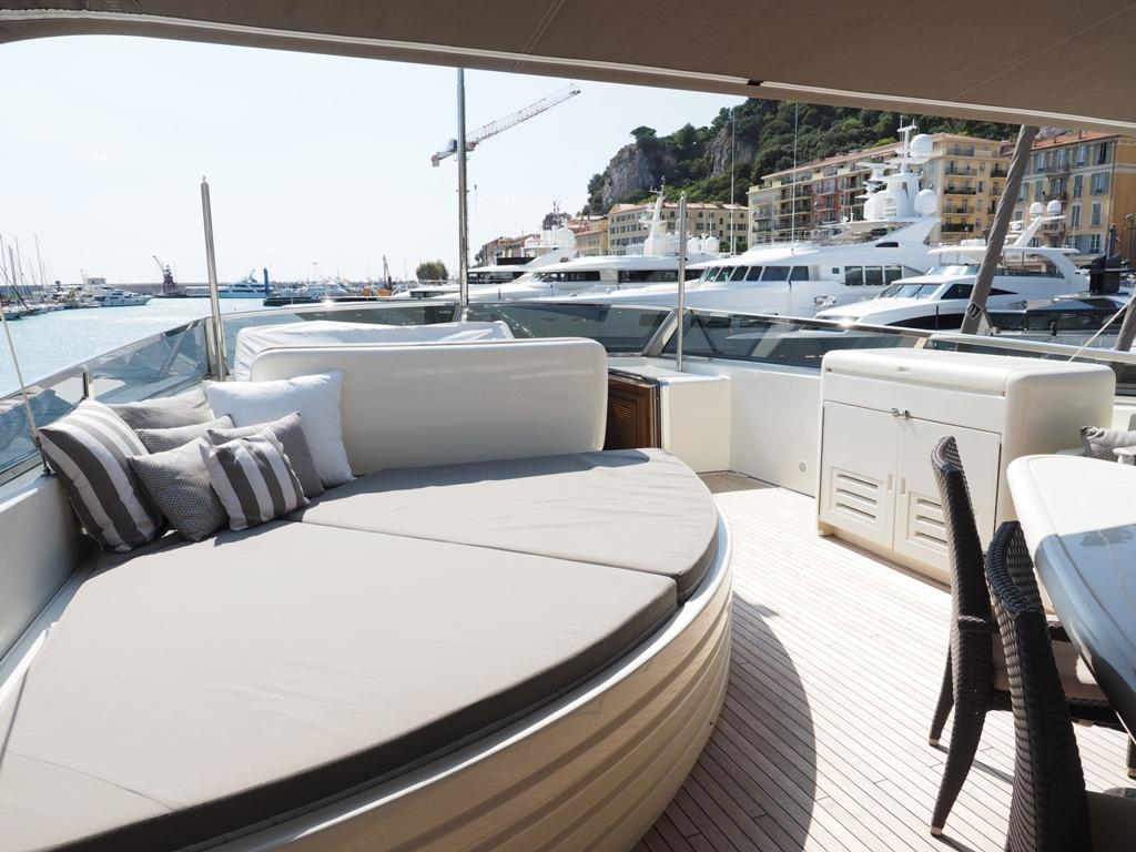 Serendipity Blue 2005 Falcon 86 Yacht For Sale in Cannes Serendipity Blue 2005 Falcon 86 Yacht For Sale in Cannes