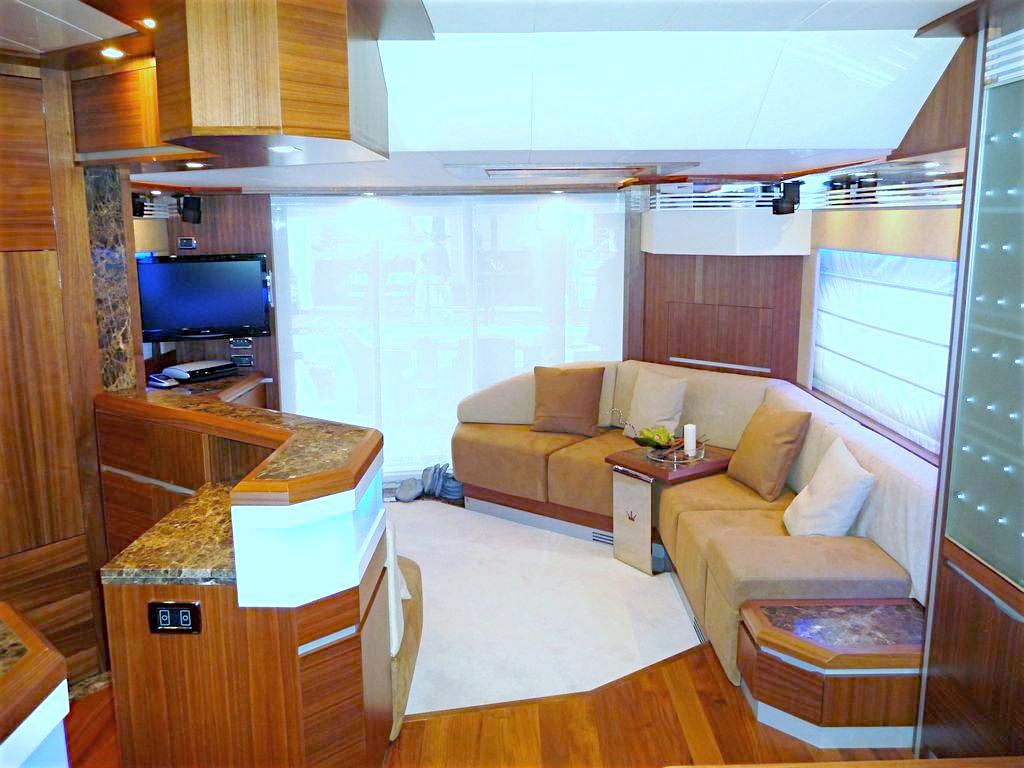 2009 Dominator 680 Yacht For Sale in 2009 Dominator 680 Yacht For Sale in