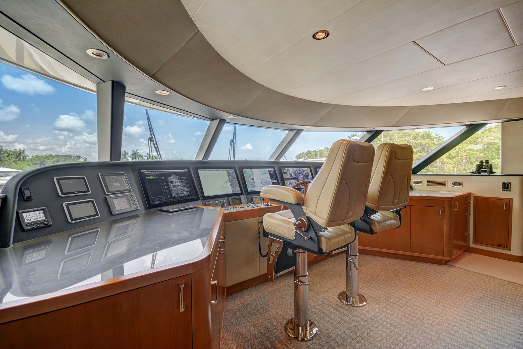 ENDEAVOUR 2014 Westport 130'/40M Tri-deck Yacht For Sale in Fort Lauderdale FL ENDEAVOUR 2014 Westport 130'/40M Tri-deck Yacht For Sale in Fort Lauderdale FL