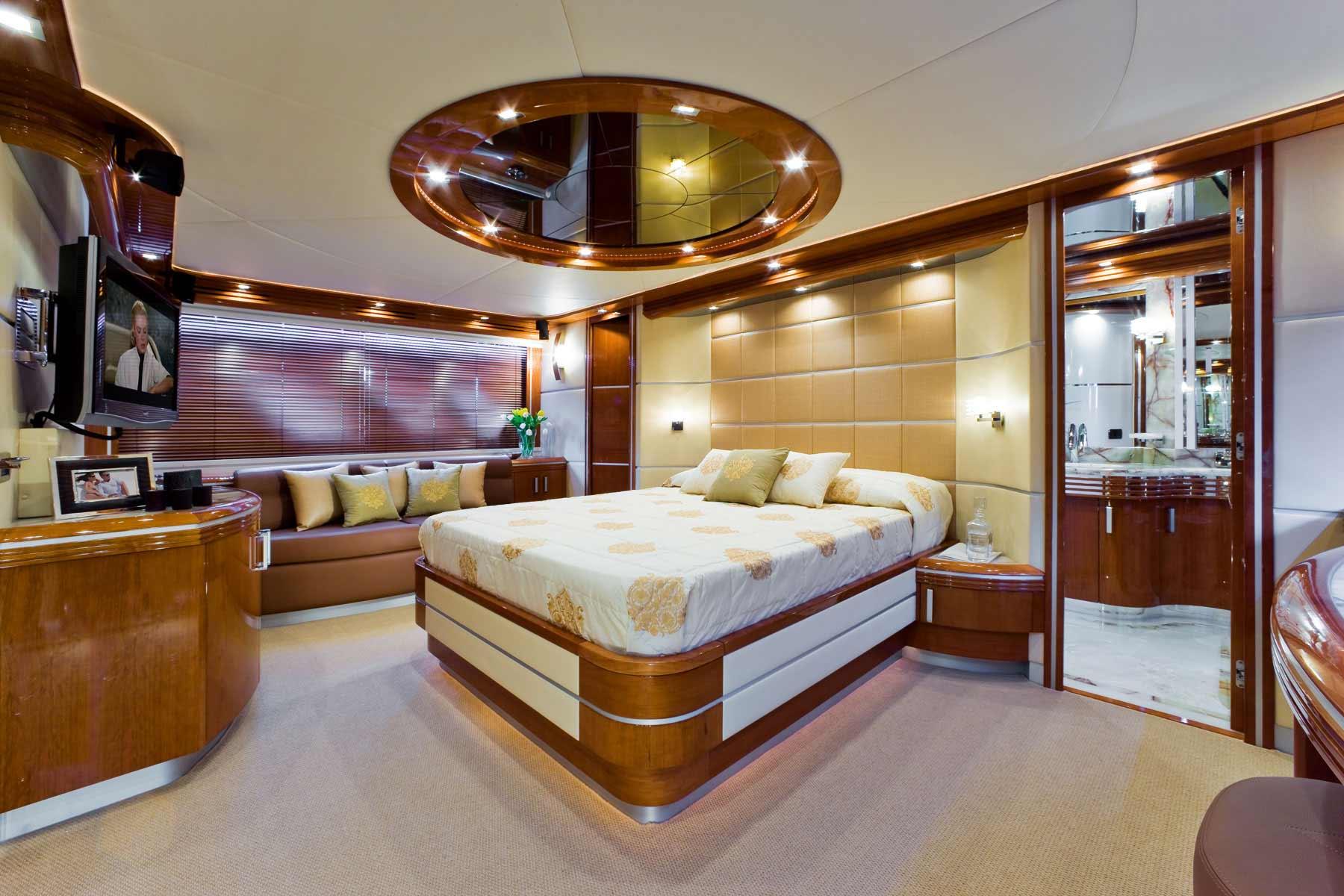 2008 Dominator 86S CATs US duty paid Yacht For Sale in Miami FL 2008 Dominator 86S CATs US duty paid Yacht For Sale in Miami FL