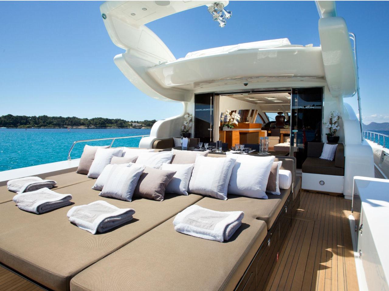 Aleon 2006 Leopard 31 mts Yacht For Sale in Cannes Aleon 2006 Leopard 31 mts Yacht For Sale in Cannes